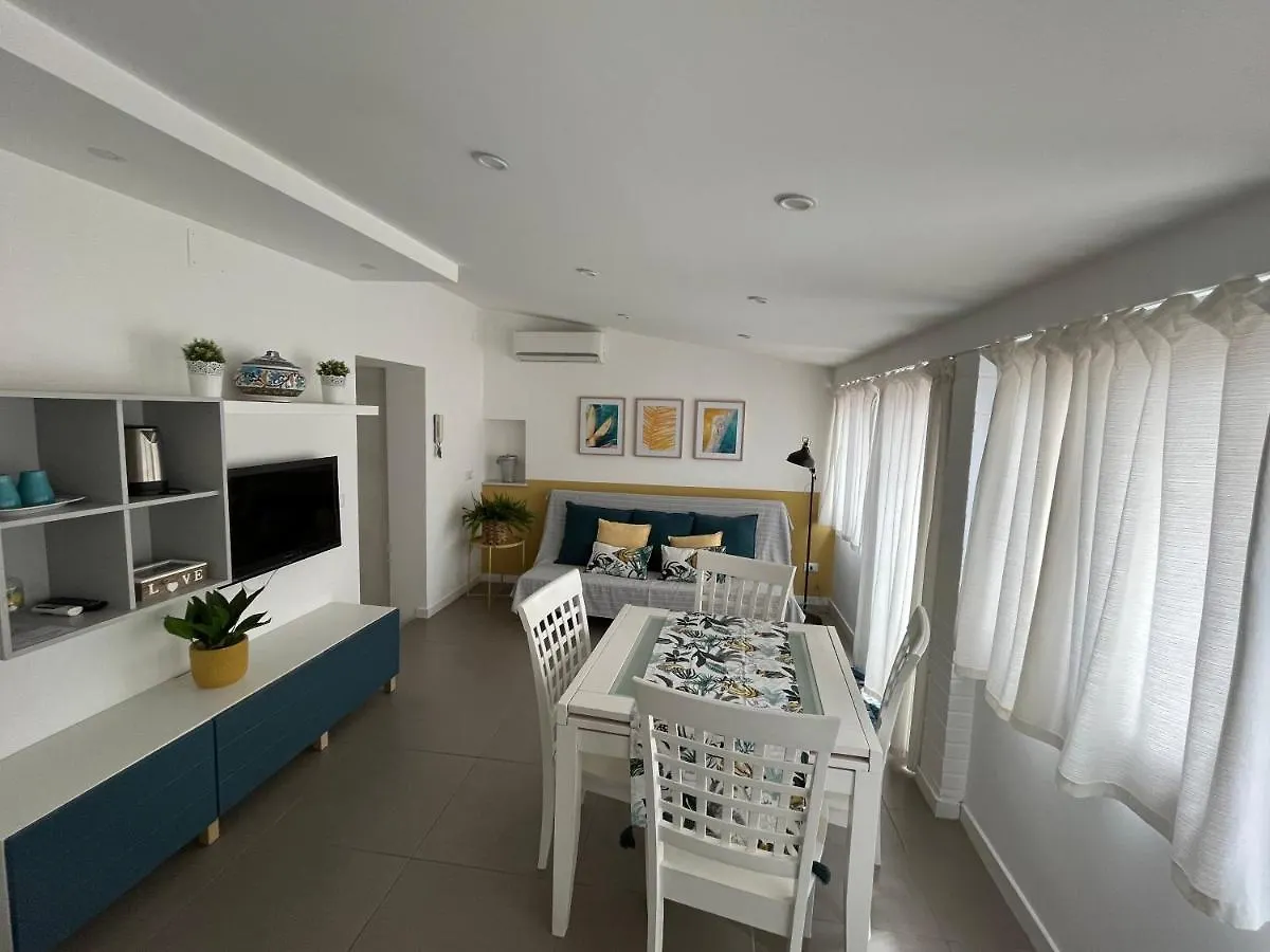 Ferienwohnung Fiori D'Arancio Terrasini
